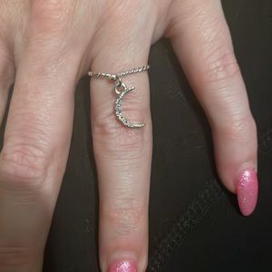 Dangle moon ring 🌙 💍